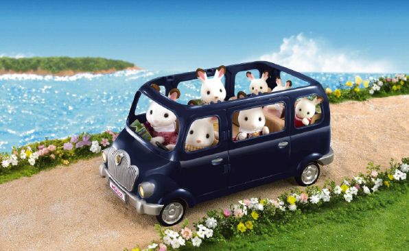 Calico Critters Family Seven Seater