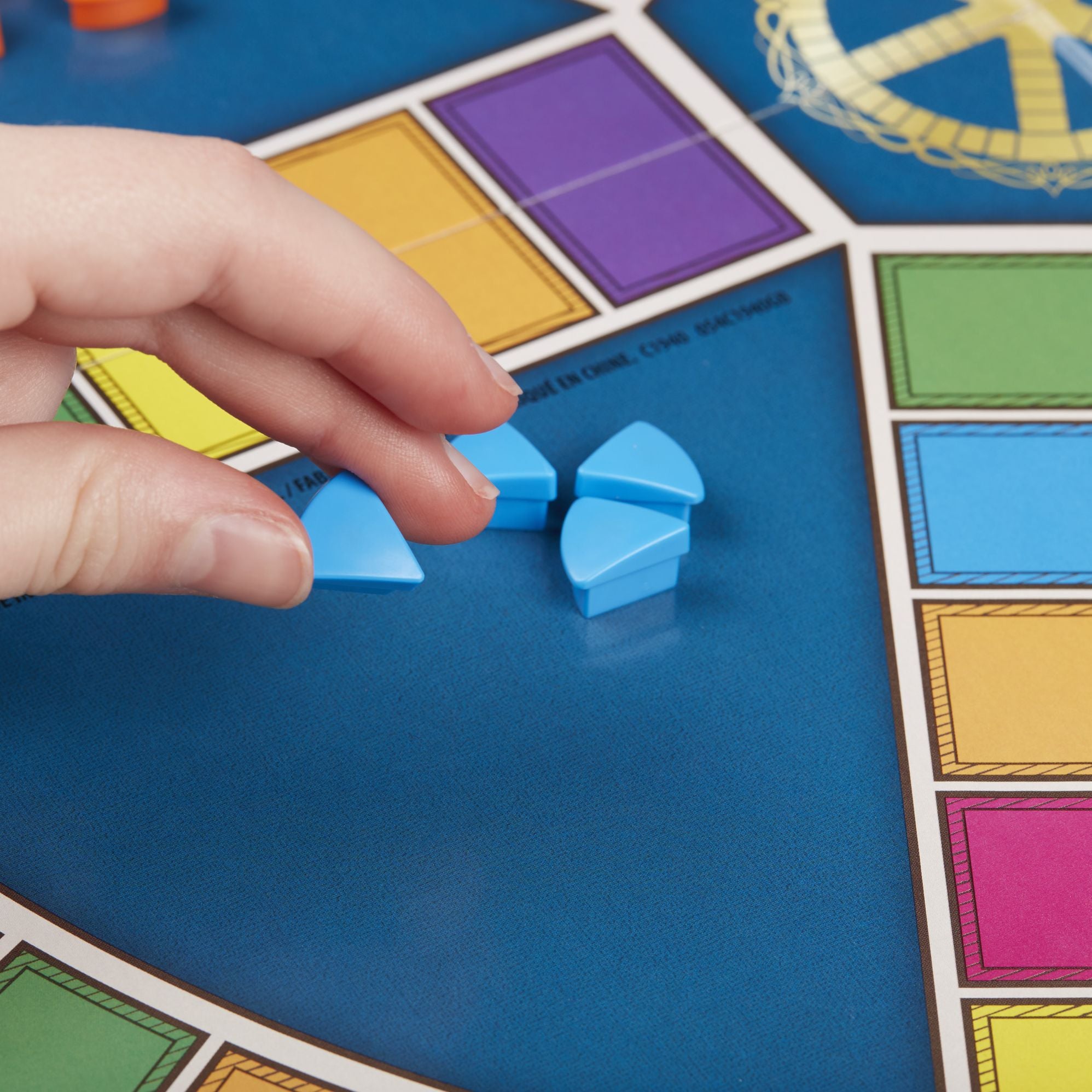 TRIVIAL PURSUIT