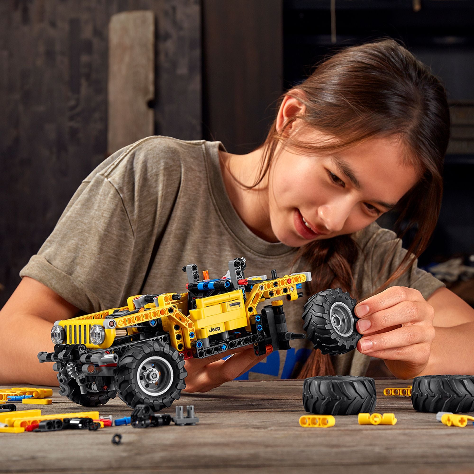 LEGO® Technic Jeep® Wrangler 42122 (Retiring Soon)