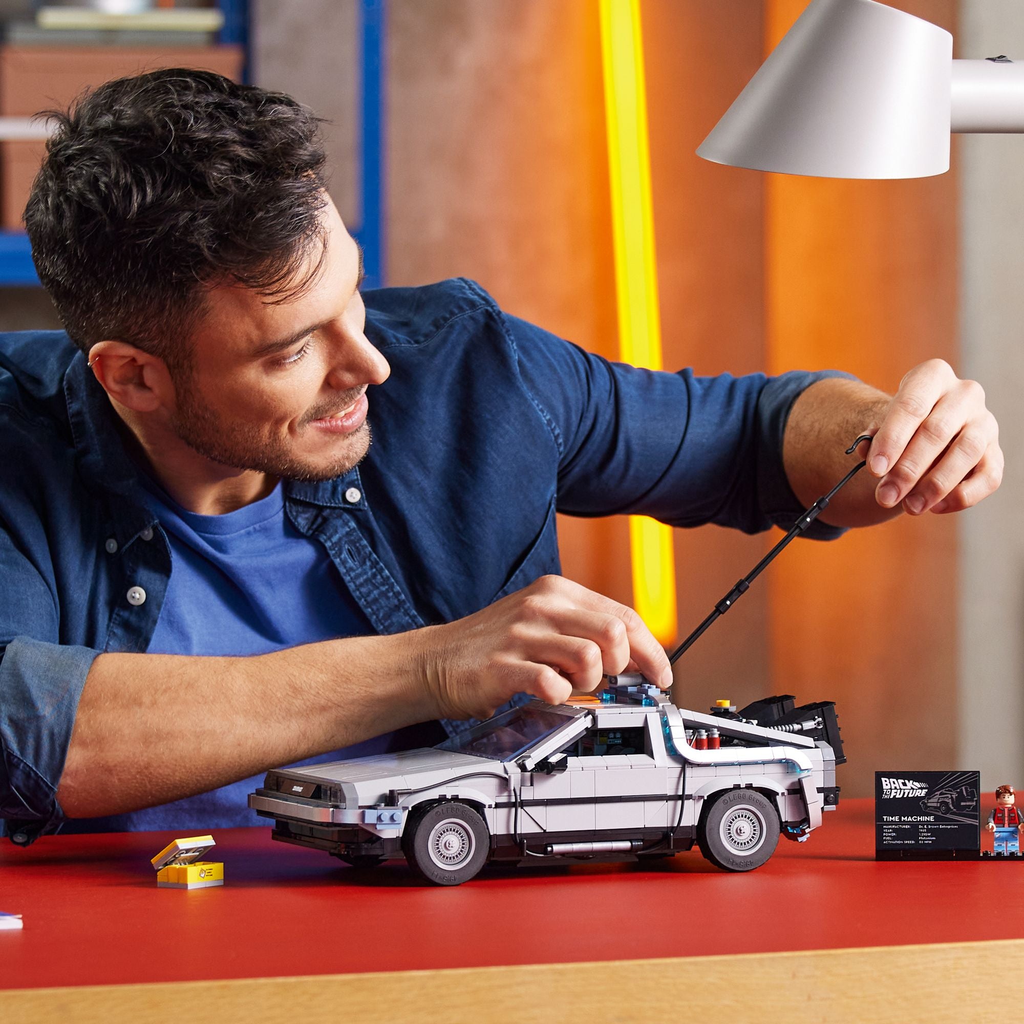 LEGO Icons Back to the Future DeLorean Time Machine 10300