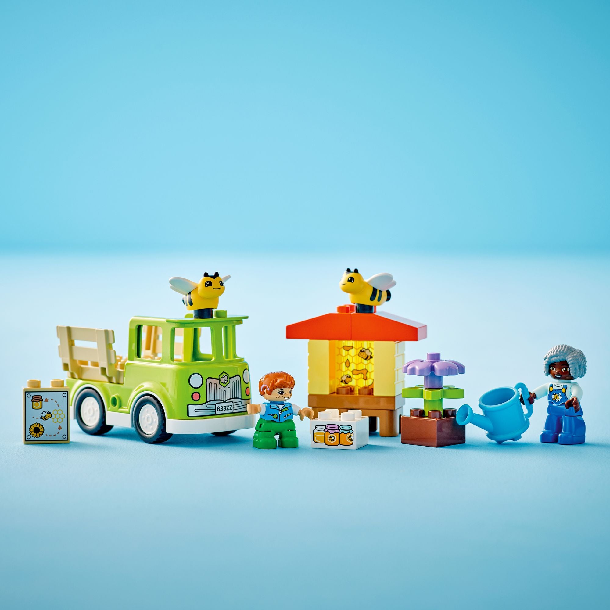 LEGO DUPLO Caring for Bees and Beehives 10419