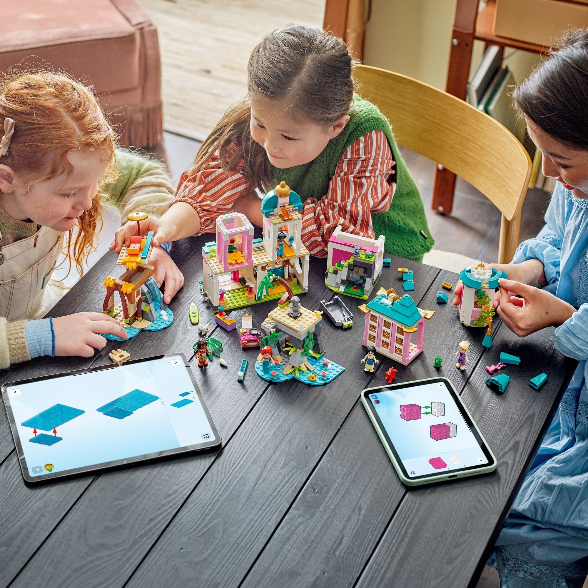 LEGO Disney Princess Princess Castle & Royal Pets 43267