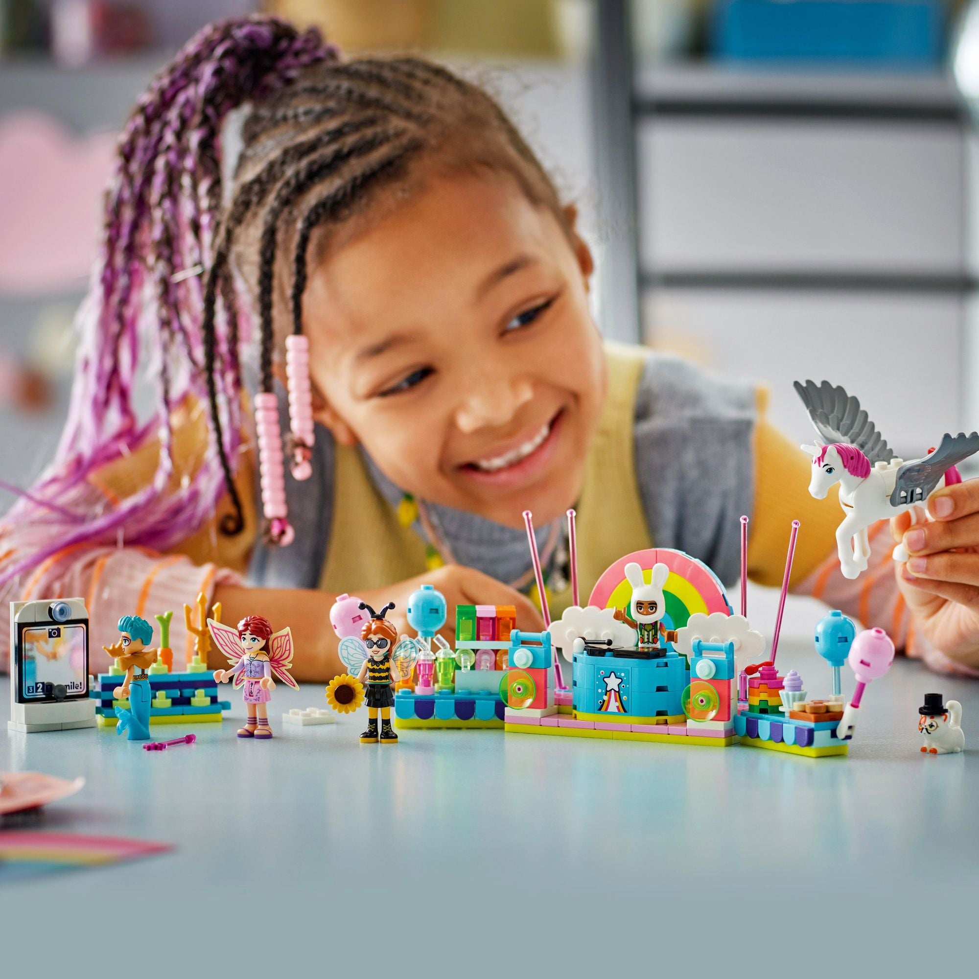 LEGO Friends Costume Party with Unicorn & Fairy 42661
