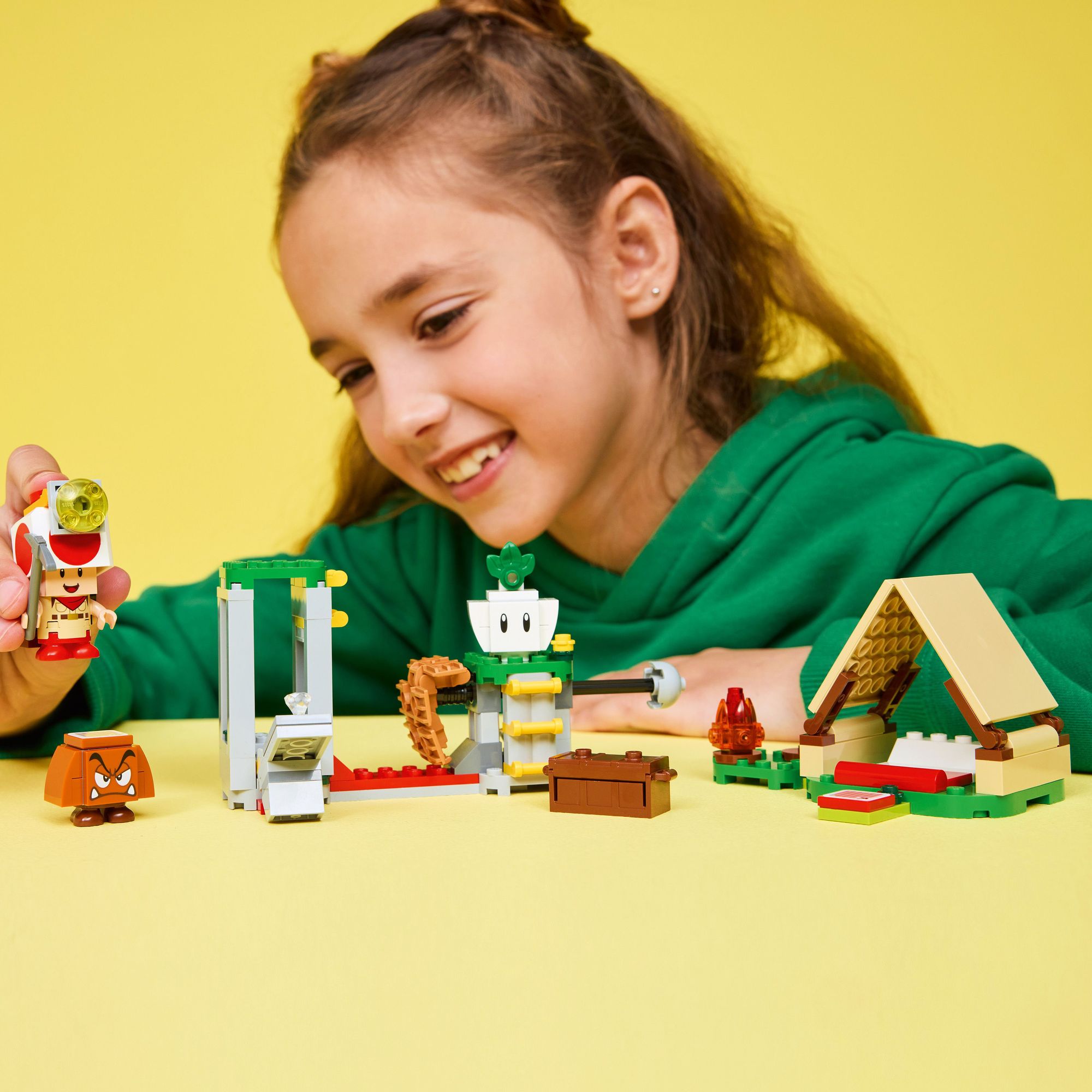 LEGO Super Mario Captain Toad's Camp 72040