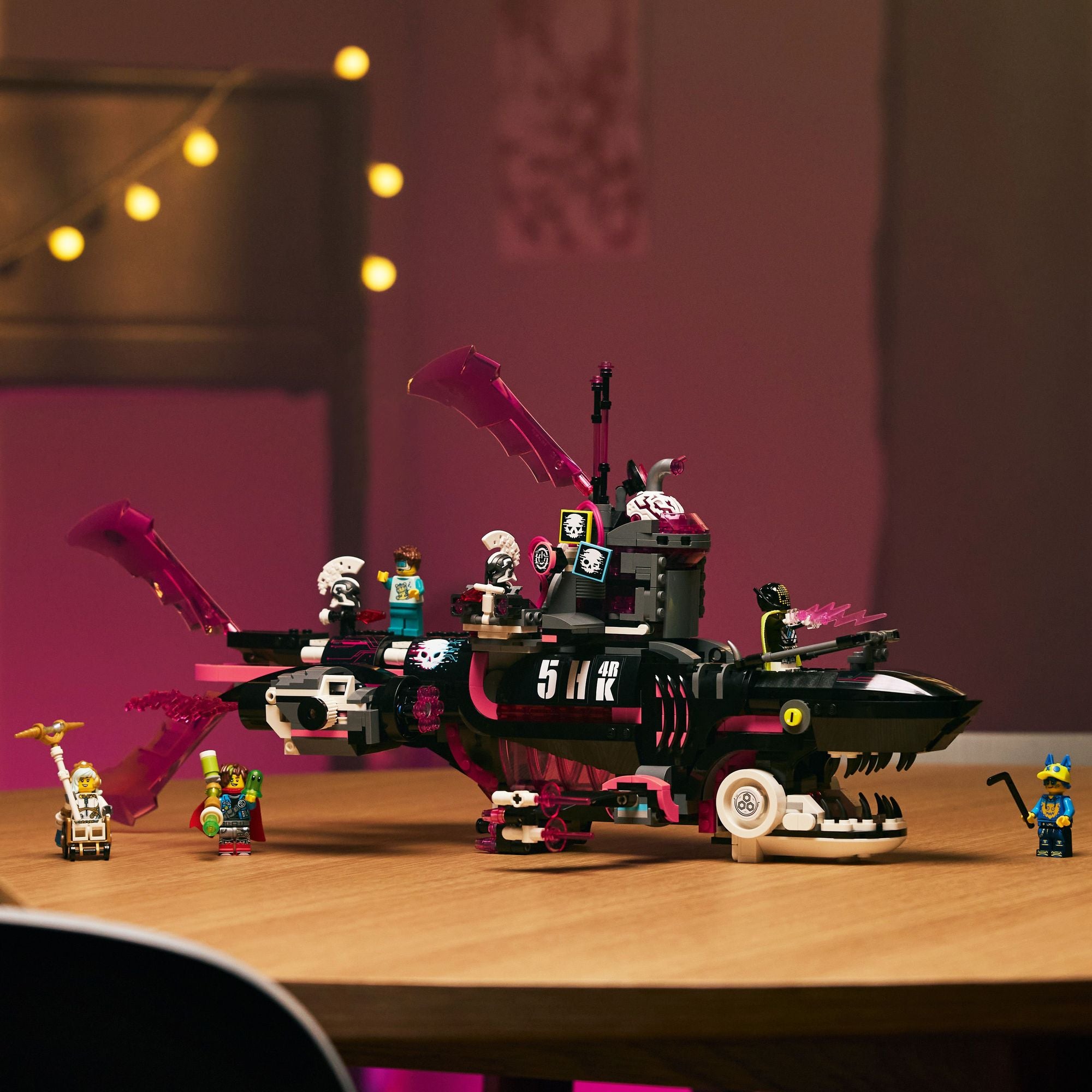 LEGO DREAMZzz Nightmare Shark Submarine 71500