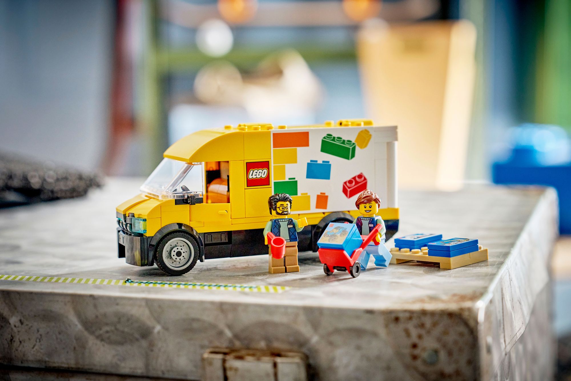 LEGO City The LEGO® Van 60500