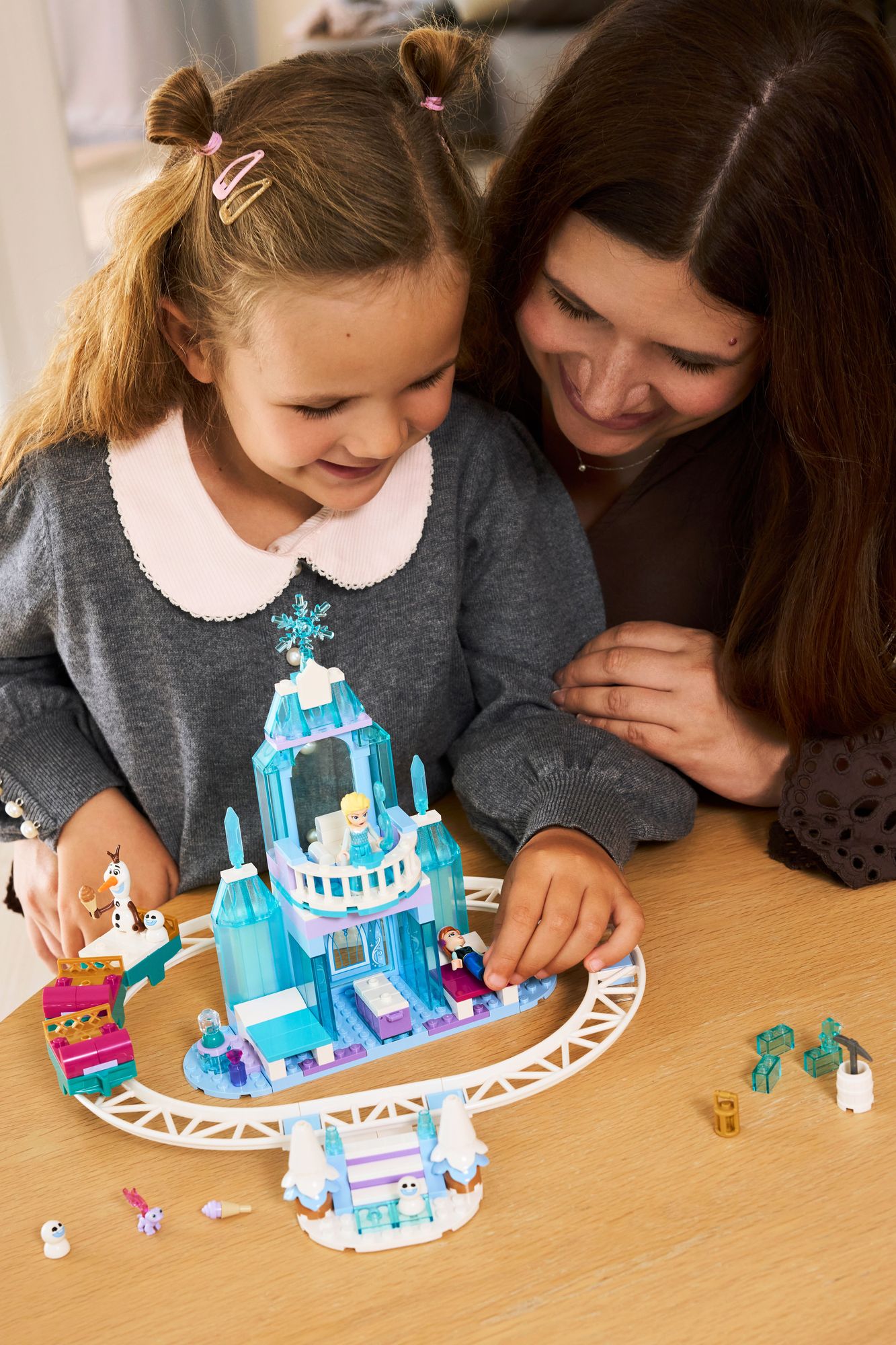 LEGO Disney Elsa's Ice Castle & Snow Ride Adventure 43281