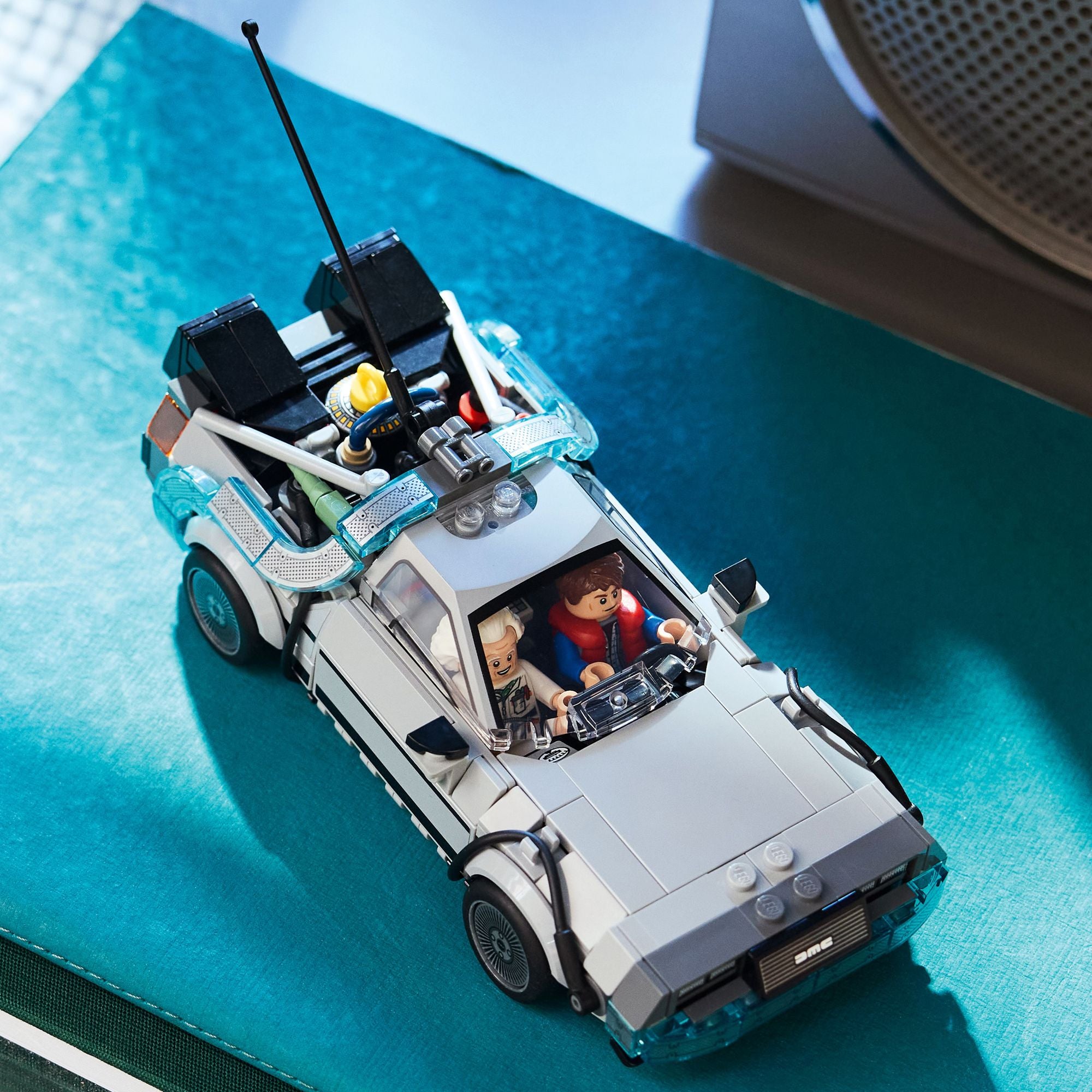 LEGO Speed Champions Time Machine from Back to the Future 77256
