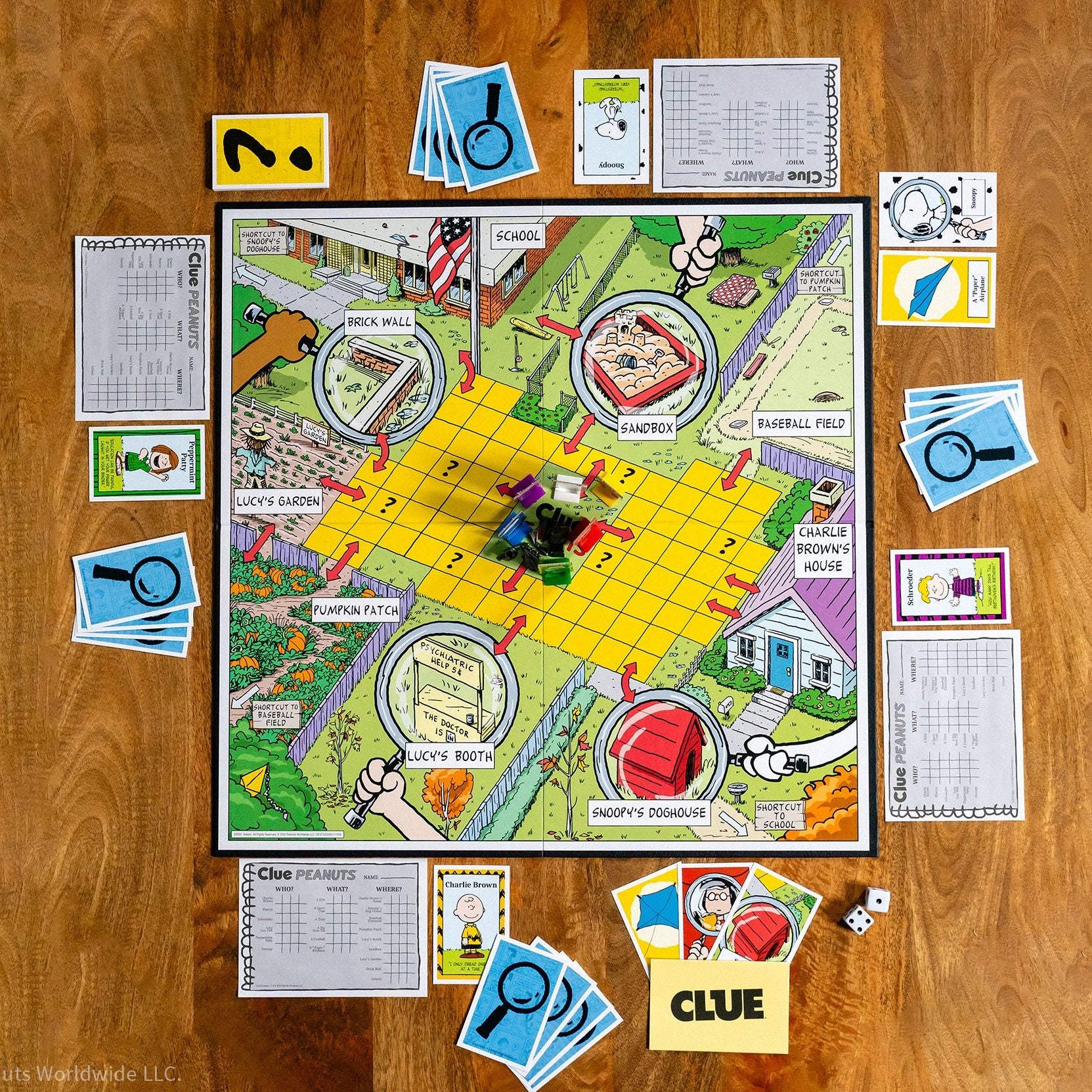 CLUE®: Peanuts