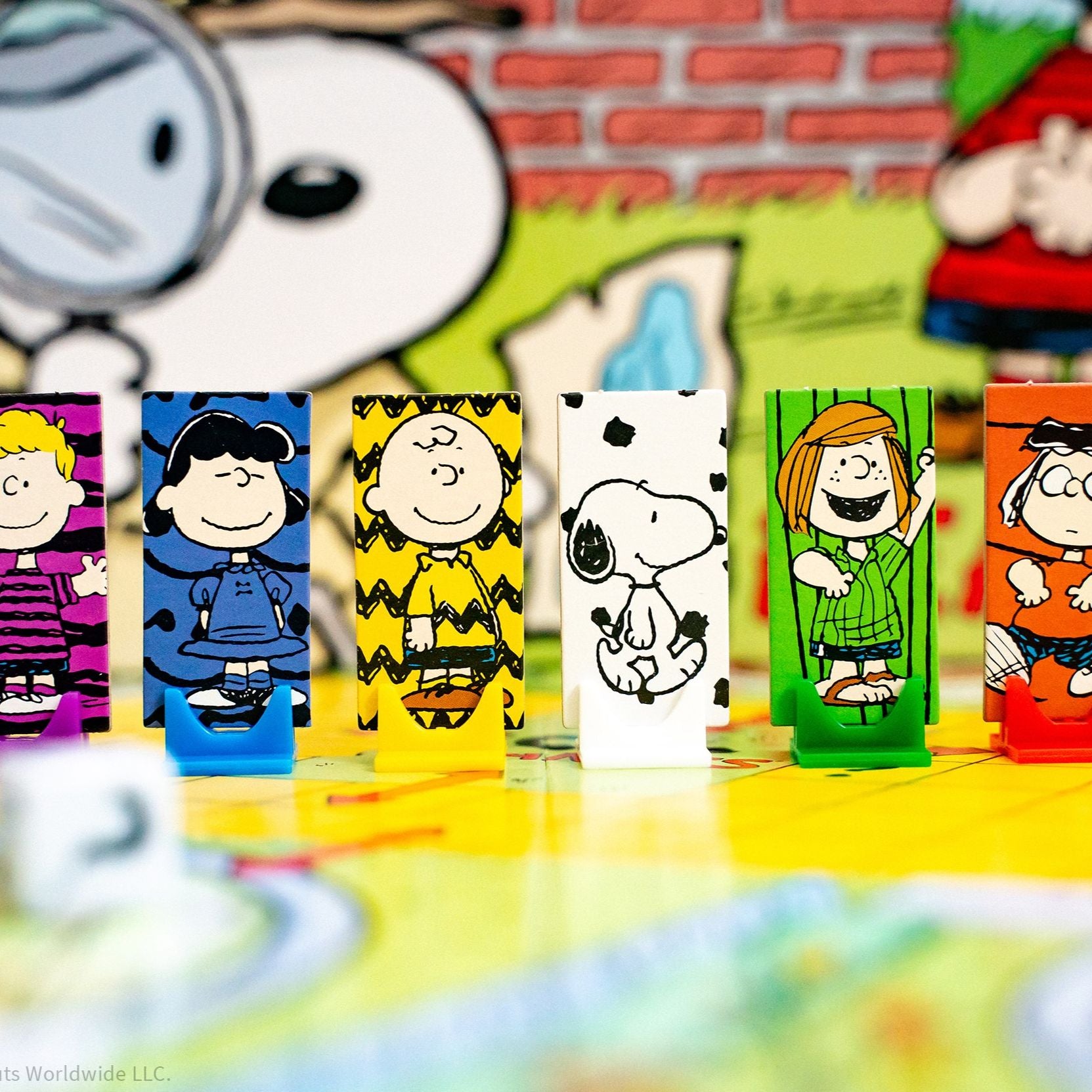 CLUE®: Peanuts