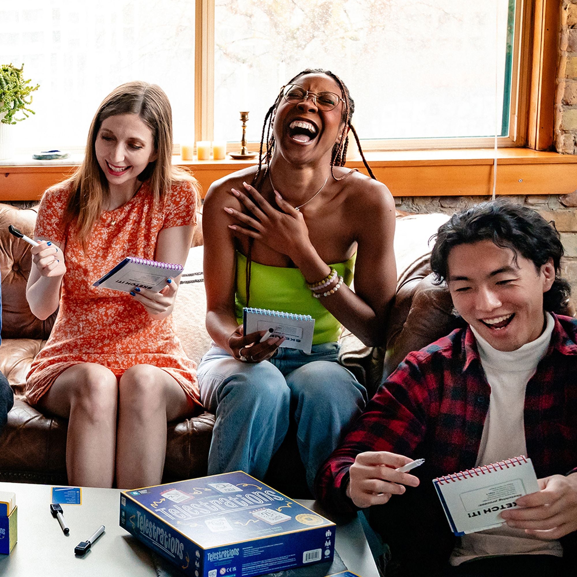 Telestrations® 8 Player (B&N Game of the Month)