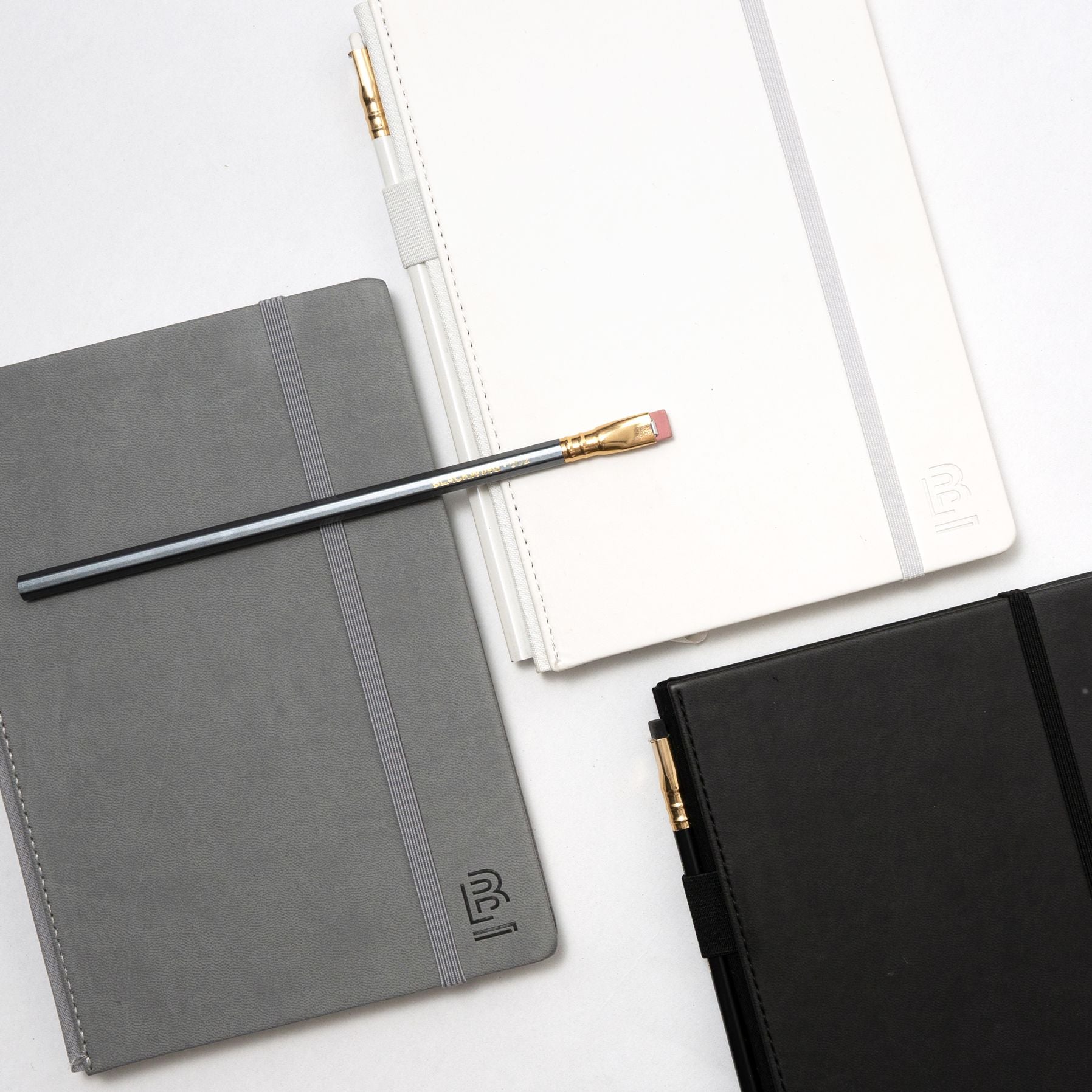 Medium Blackwing Slate Notebook - White - Dot-Grid Paper