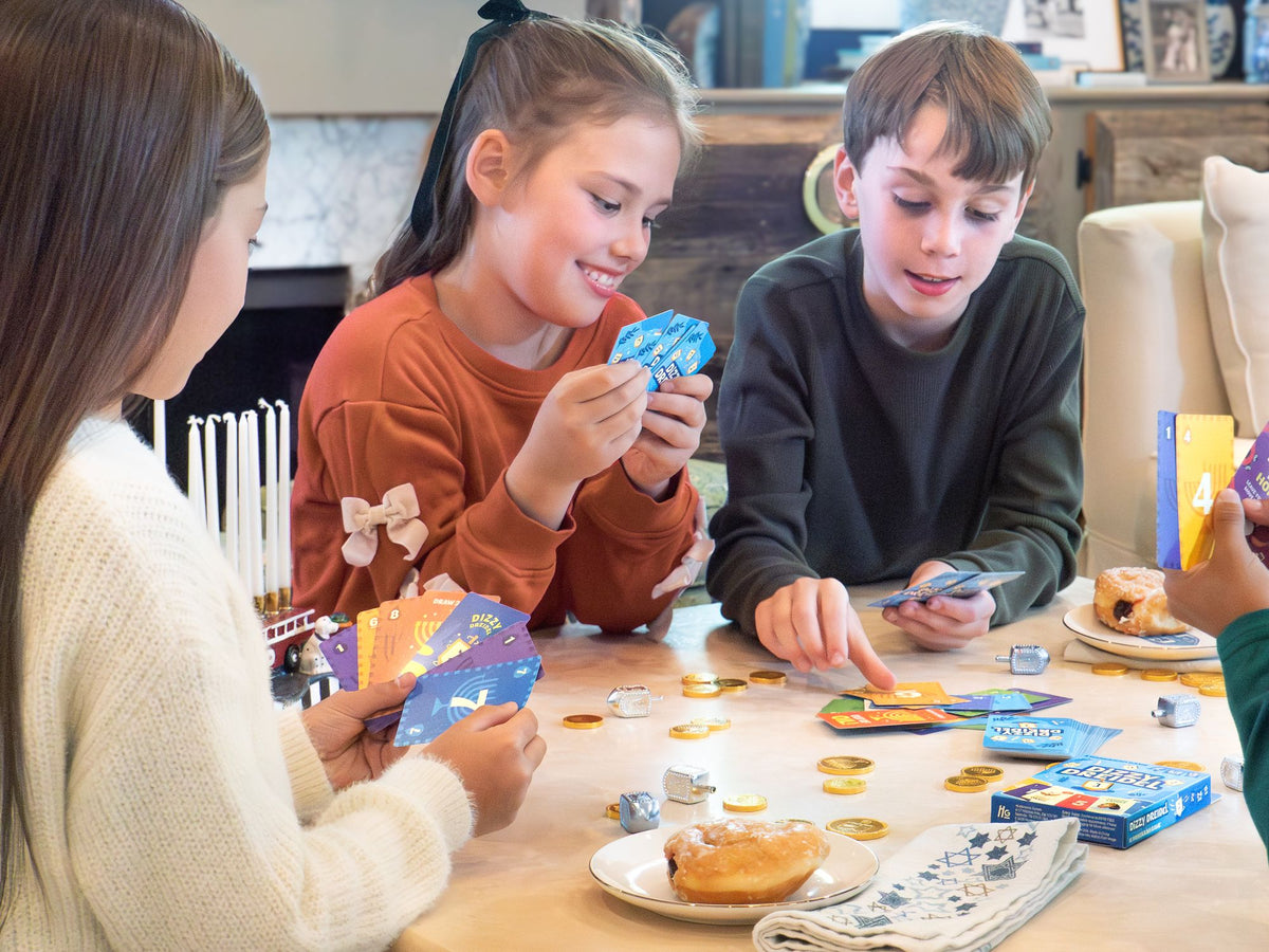 Dizzy Dreidel - A Hanukkah Card Game
