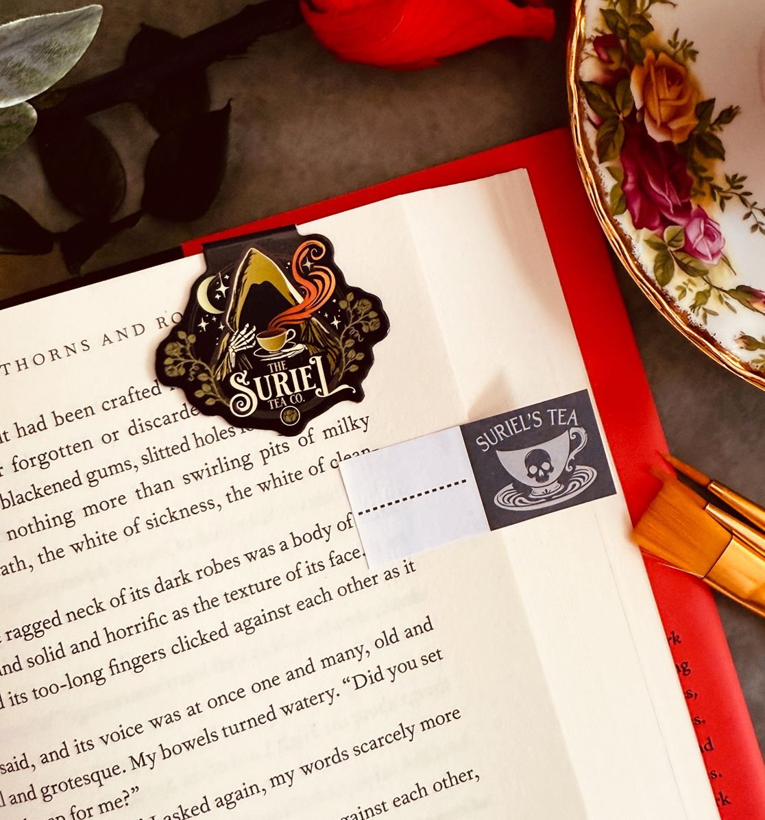 A Court of Thorns and Roses Magnetic Bookmarks