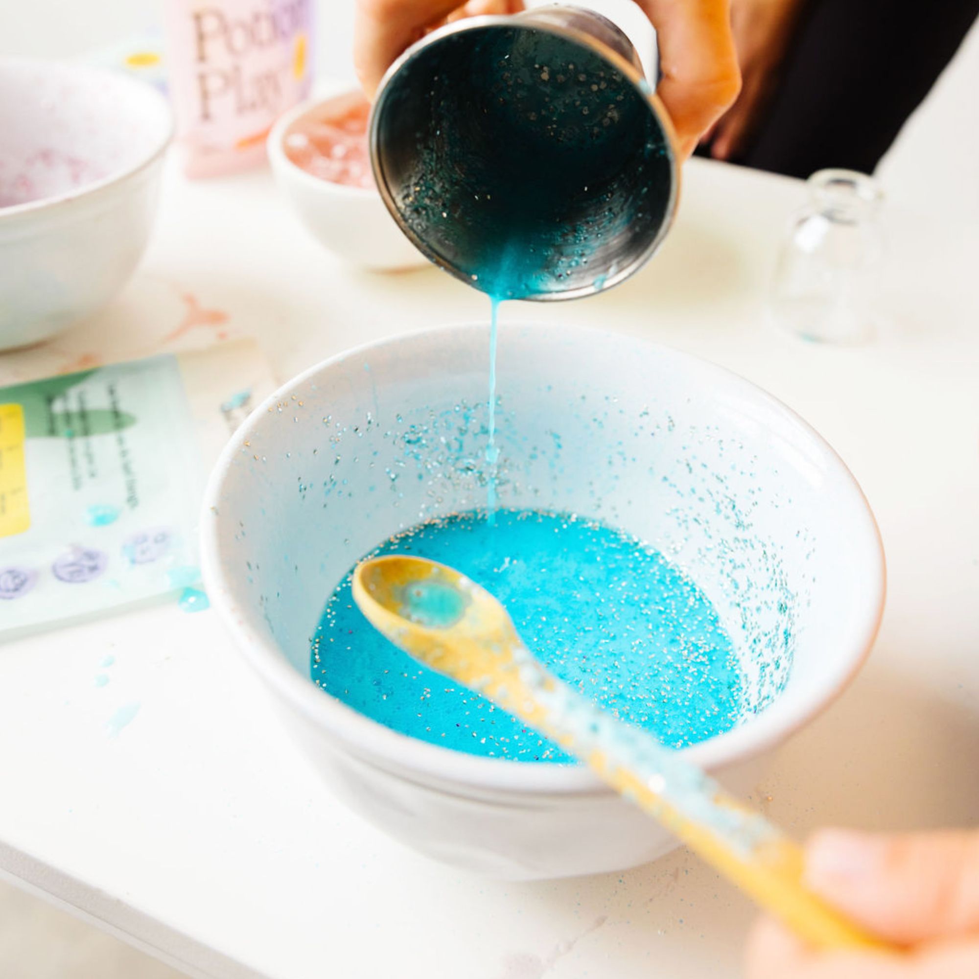 Bravery Spell - Potion Play, Magical bubbling sensory play potions