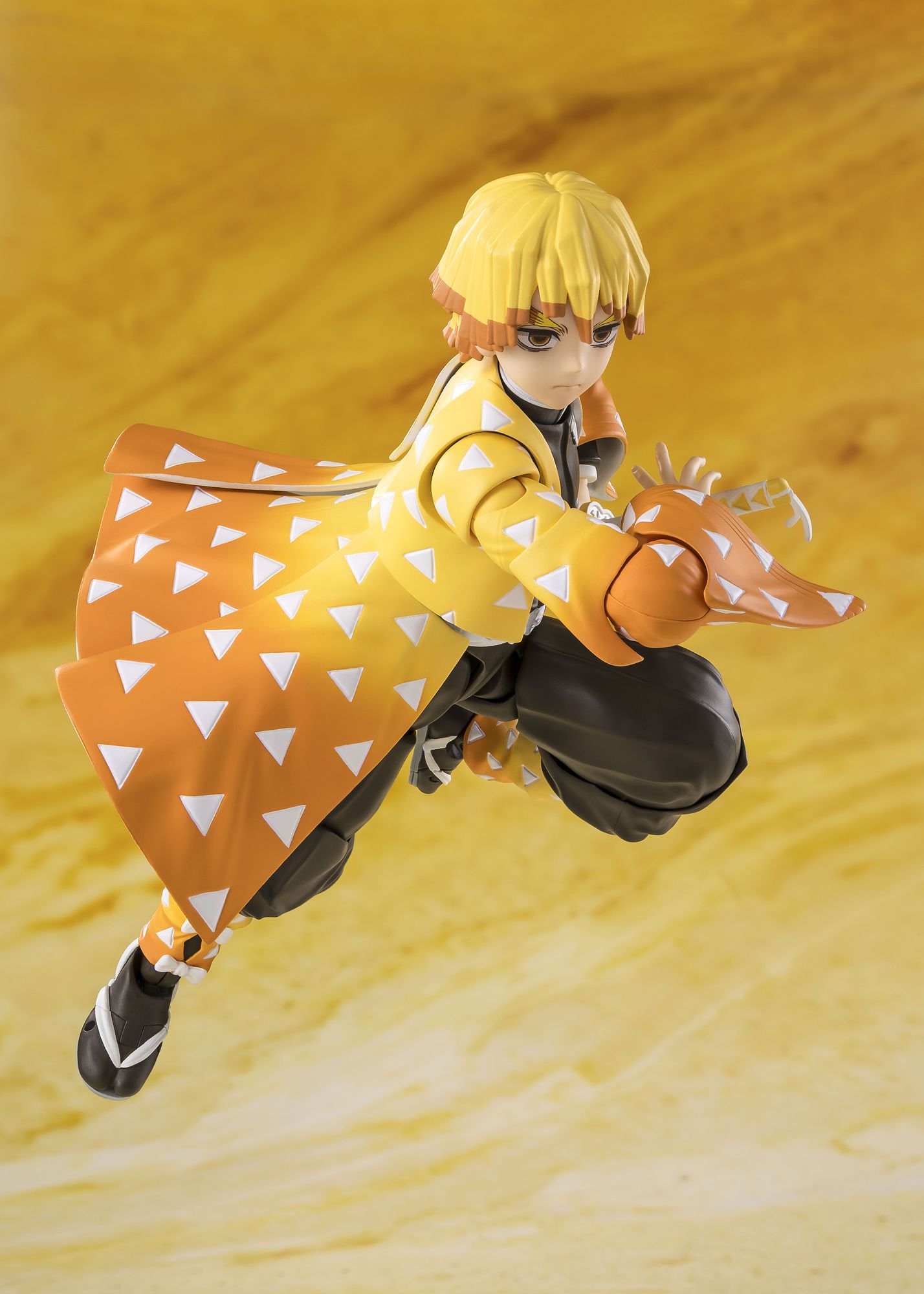 Zenitsu Agatsuma "Demon Slayer: Kimetsu no Yaiba", TAMASHII NATIONS S.H.Figuarts