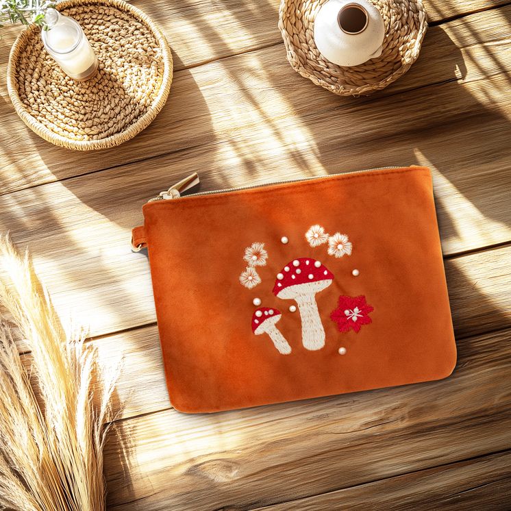 Mushroom Pouch