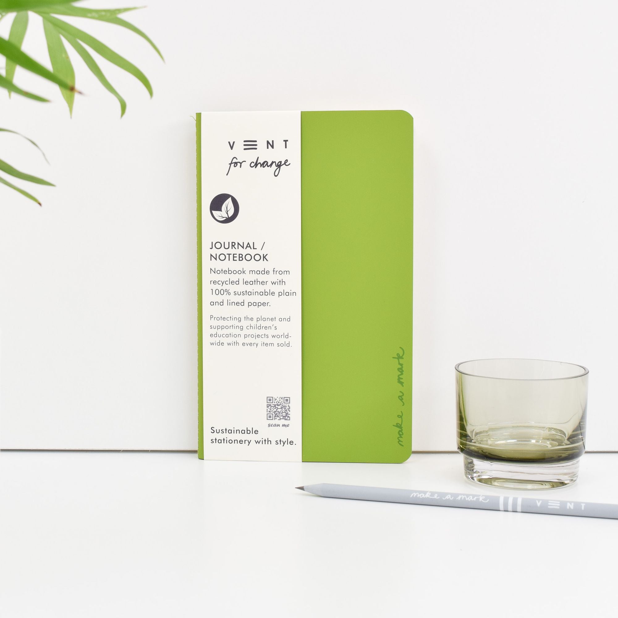 MAKE A MARK Medium Lined/Plain Notebook Green