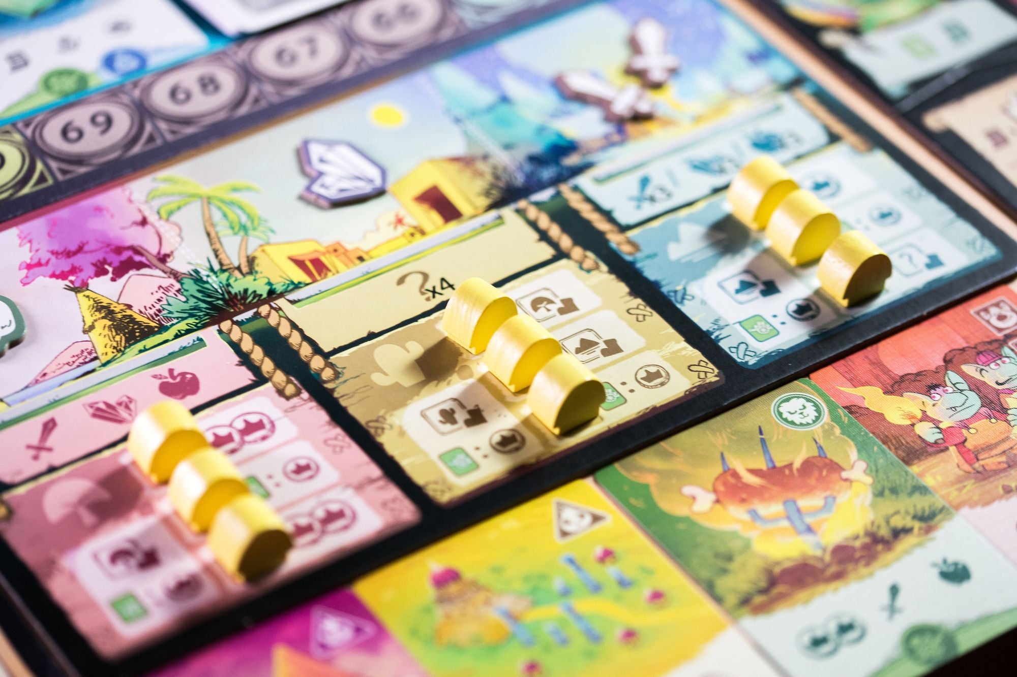 Explorers Of Navoria by Meng Chunlin