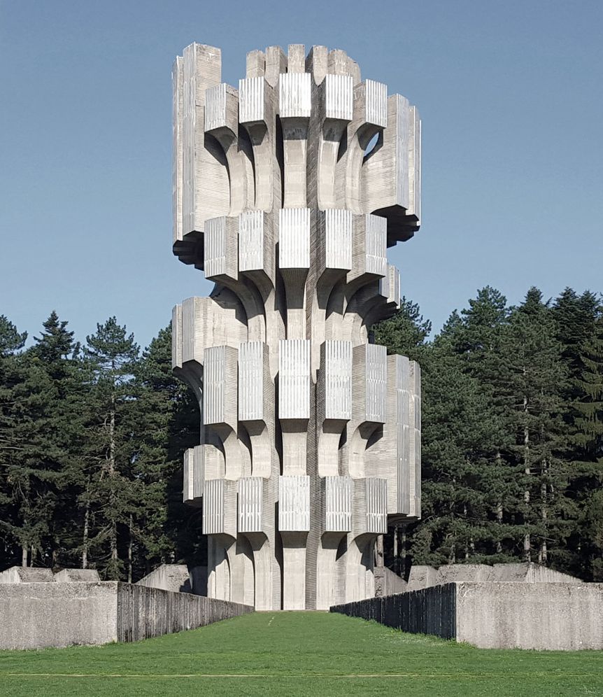 546856335.jpg
