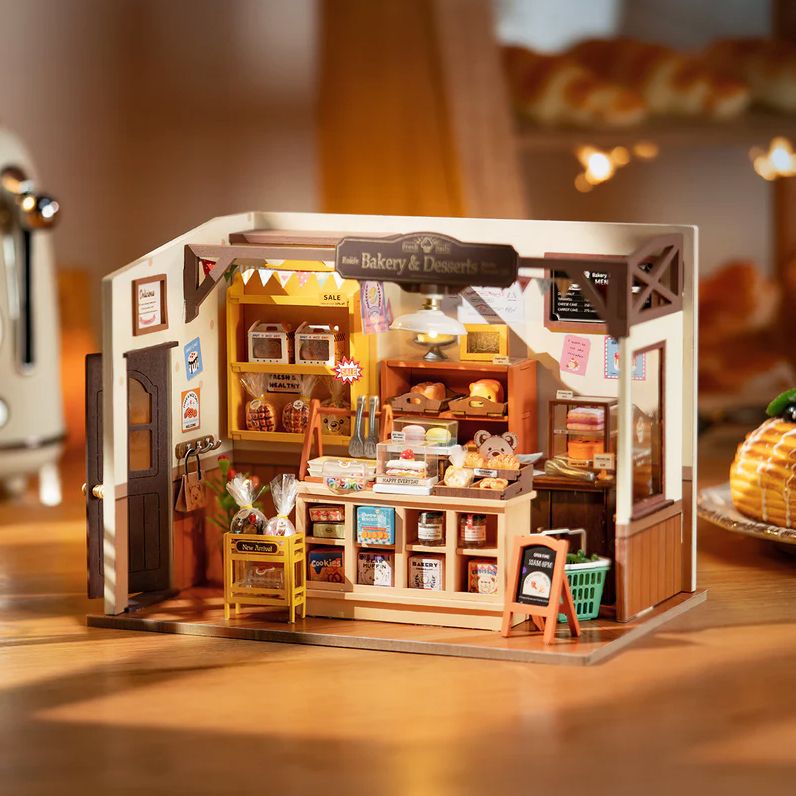 DIY Miniature House Becka's Baking House