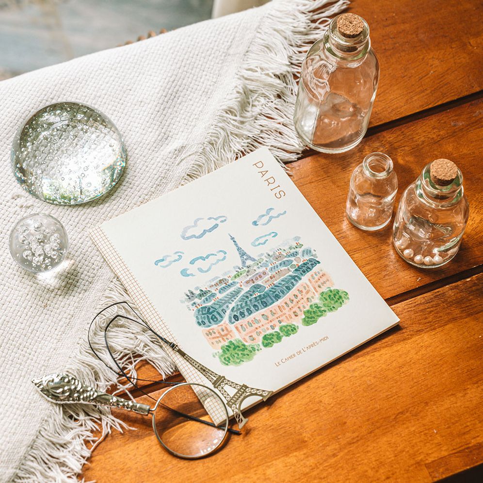 L'apres-midi Petit Travel Journal Paris City