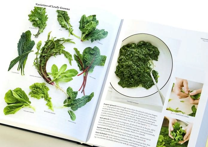 Martha Stewart's Cooking School: Lessons and Recipes for the Home Cook