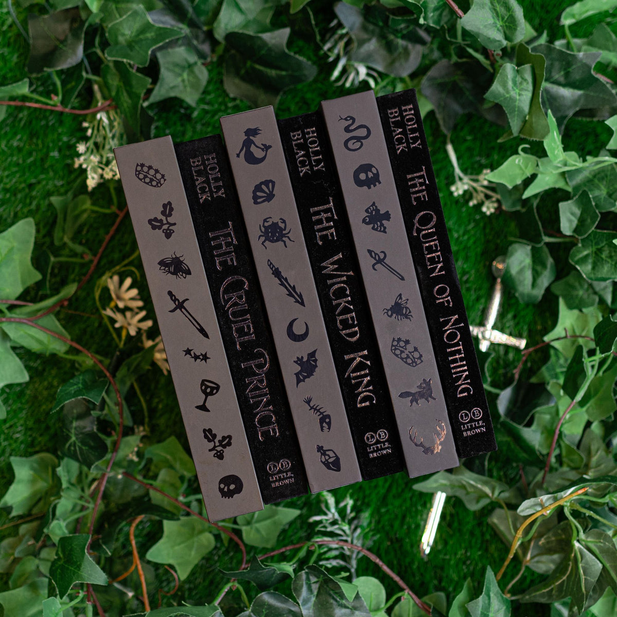 The Queen of Nothing: Collector's Edition