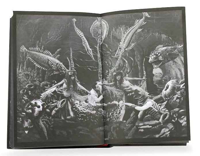 The Invention of Hugo Cabret (Caldecott Medal Winner)