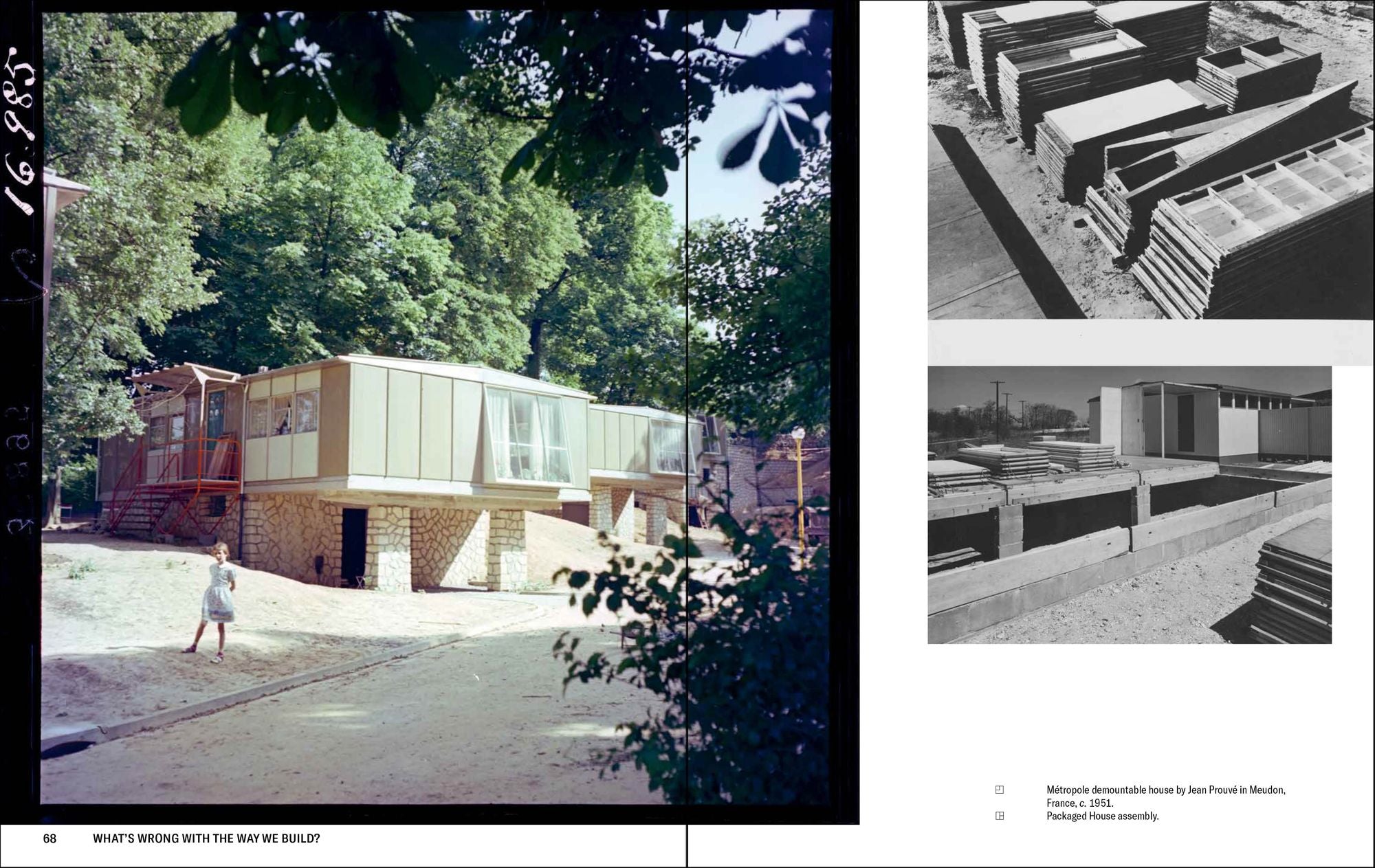 Plugin House: Modern Prefab Architecture