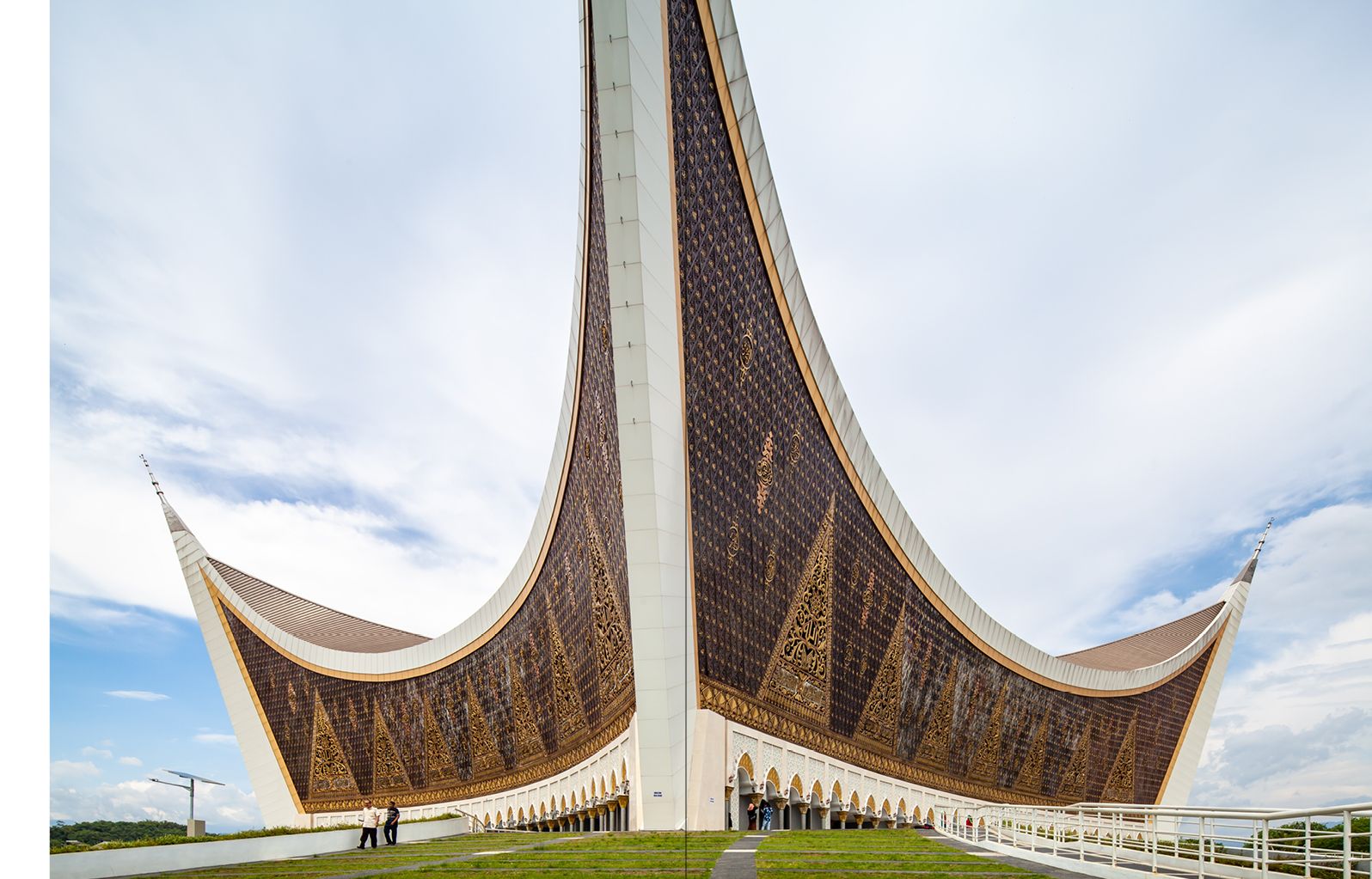 Islamic Architecture: A World History