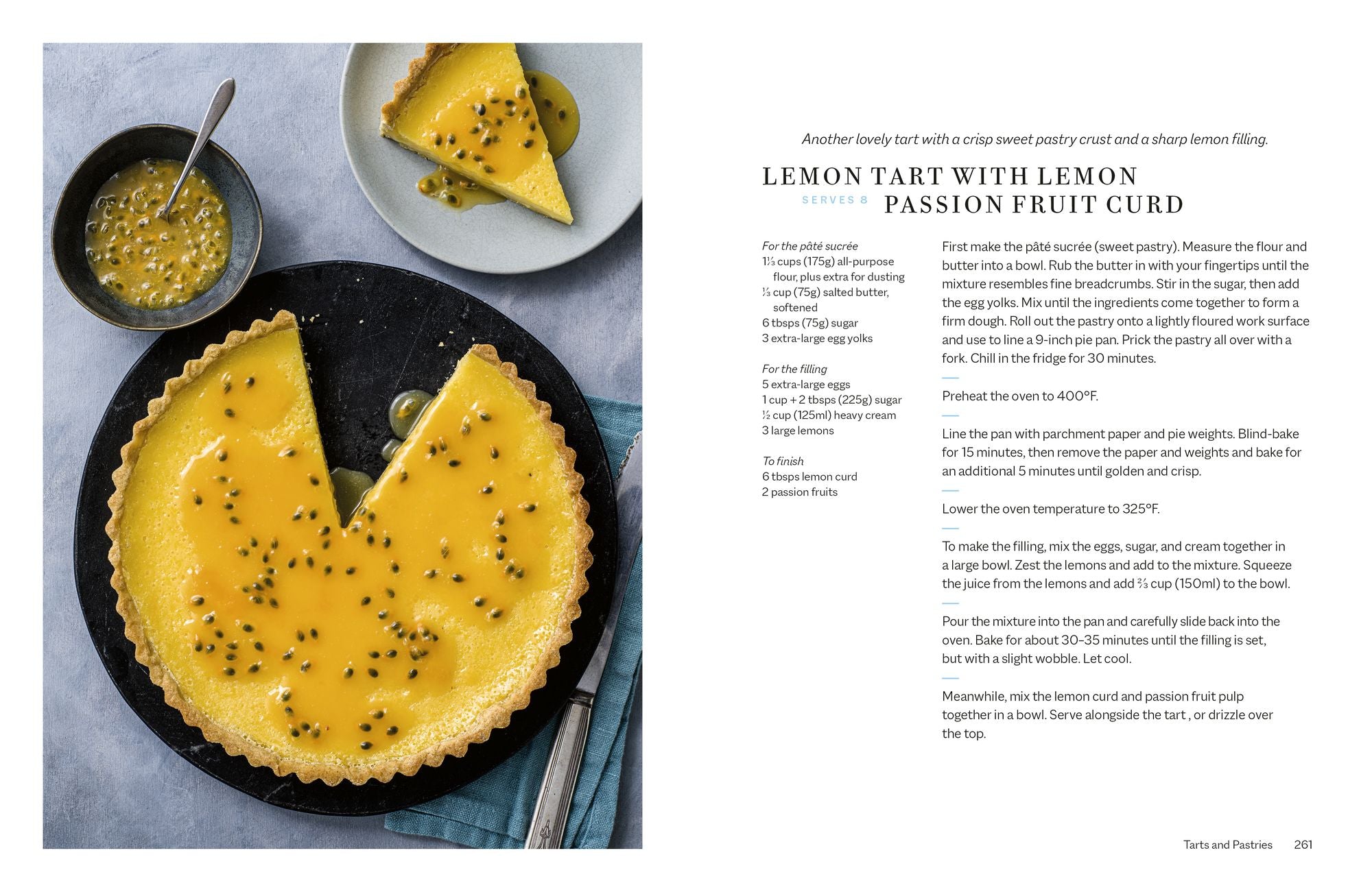 Mary Berry's Baking Bible: Revised and Updated: With Over 250 New and Classic Recipes