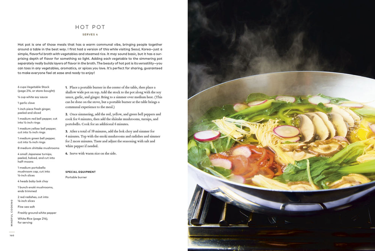 Mindful Cooking: Simple Recipes for Nurturing Body and Soul: A Plant-Based Cookbook