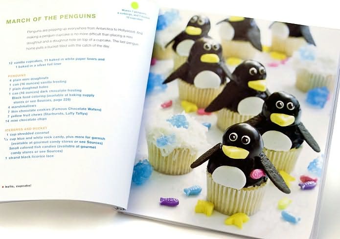 Hello, Cupcake!: Irresistibly Playful Creations Anyone Can Make