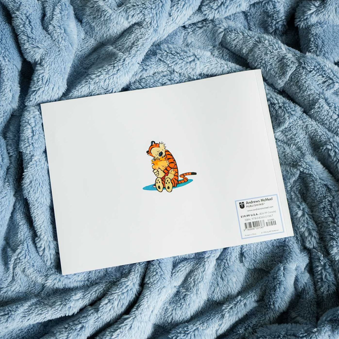 It's a Magical World: A Calvin and Hobbes Collection