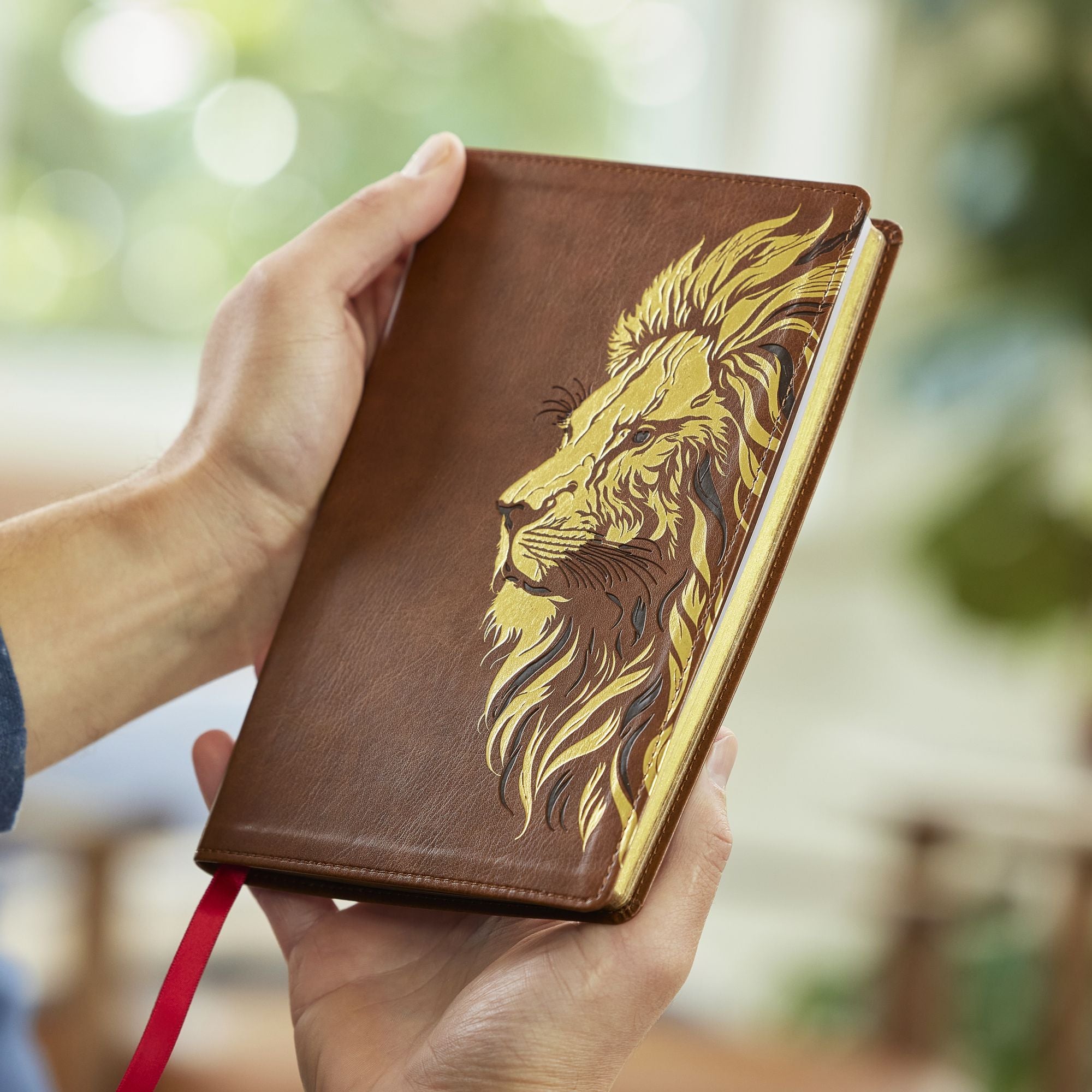 NKJV, Personal Size New Testament, Tan Leathersoft, Red Letter, Comfort Print