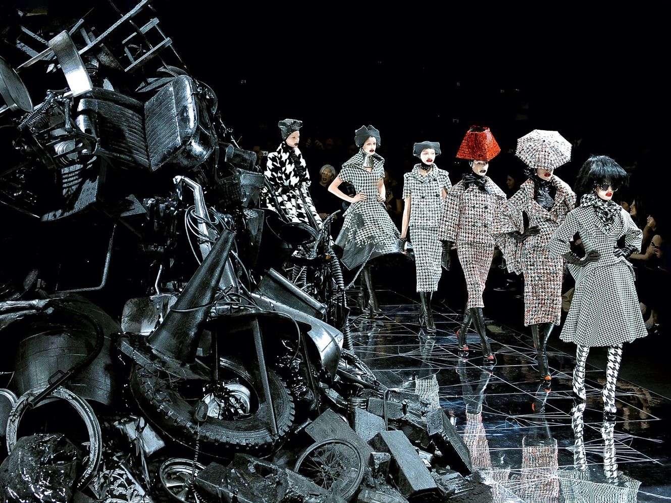 Alexander McQueen: Iconic.
