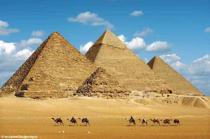 World's Best Travel Experiences: 400 Extraordinary Places