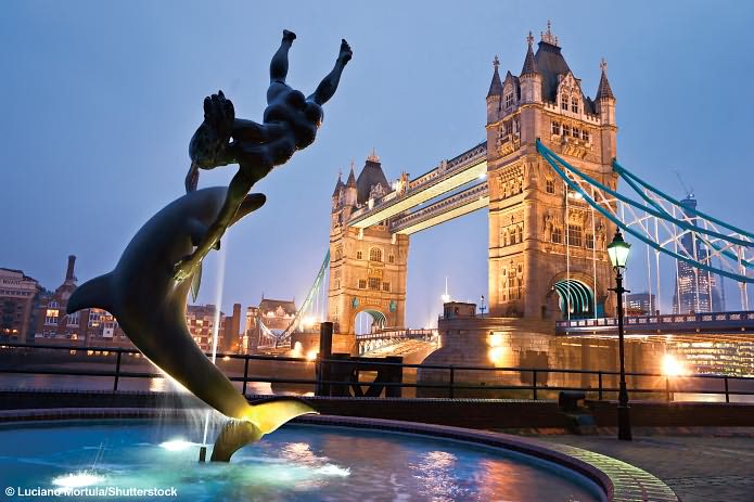 World's Best Travel Experiences: 400 Extraordinary Places