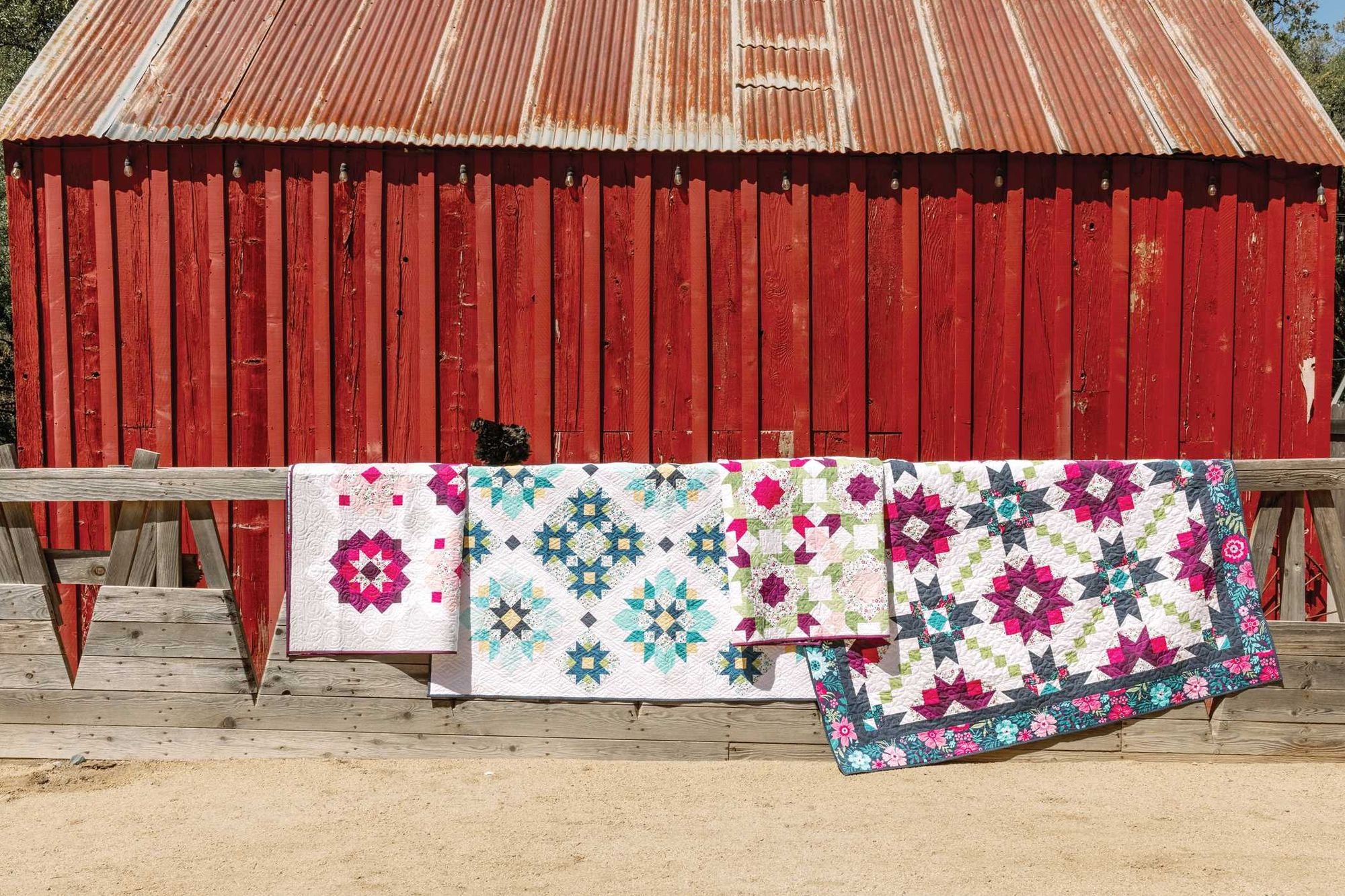 Flower Farm Sampler: 18 Floral Blocks & 7 Fanciful Quilts