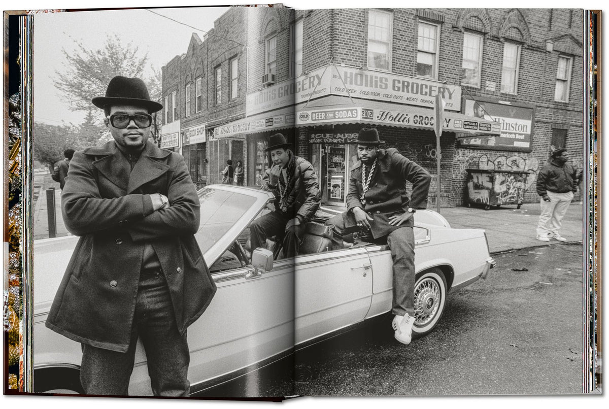 Ice Cold. A Hip-Hop Jewelry History. 45th Ed.