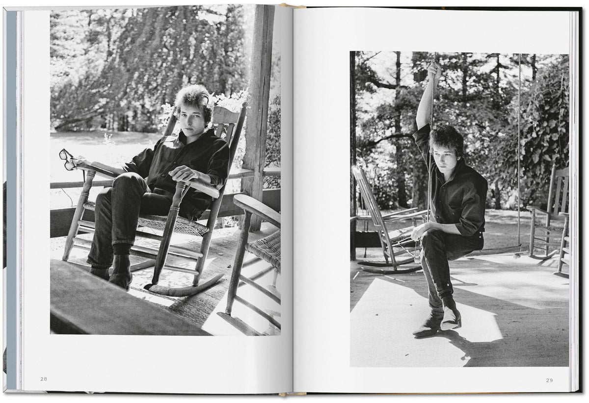 Daniel Kramer. Bob Dylan. A Year and a Day