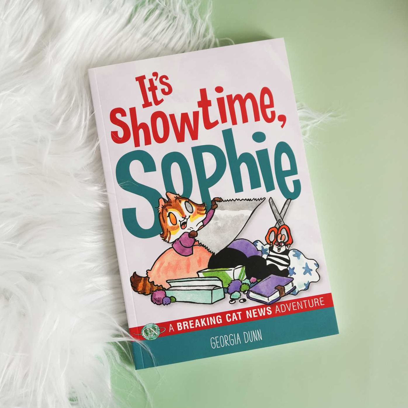 It's Showtime, Sophie: A Breaking Cat News Adventure