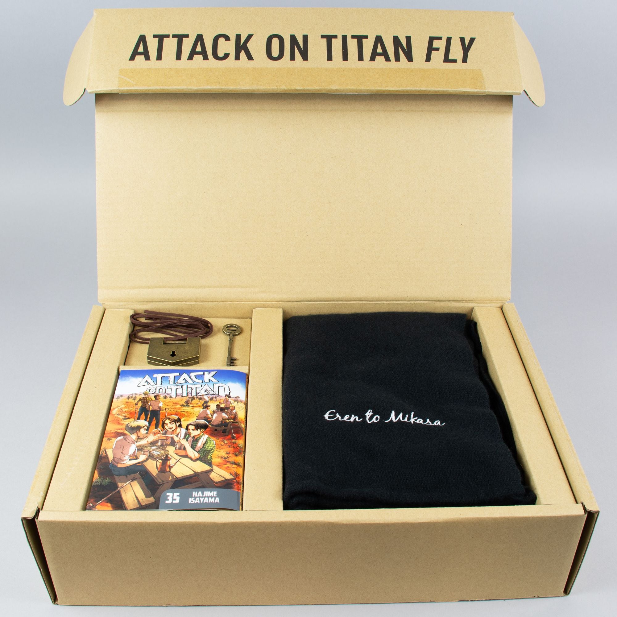 Attack on Titan 35: FLY Collector's Box Set