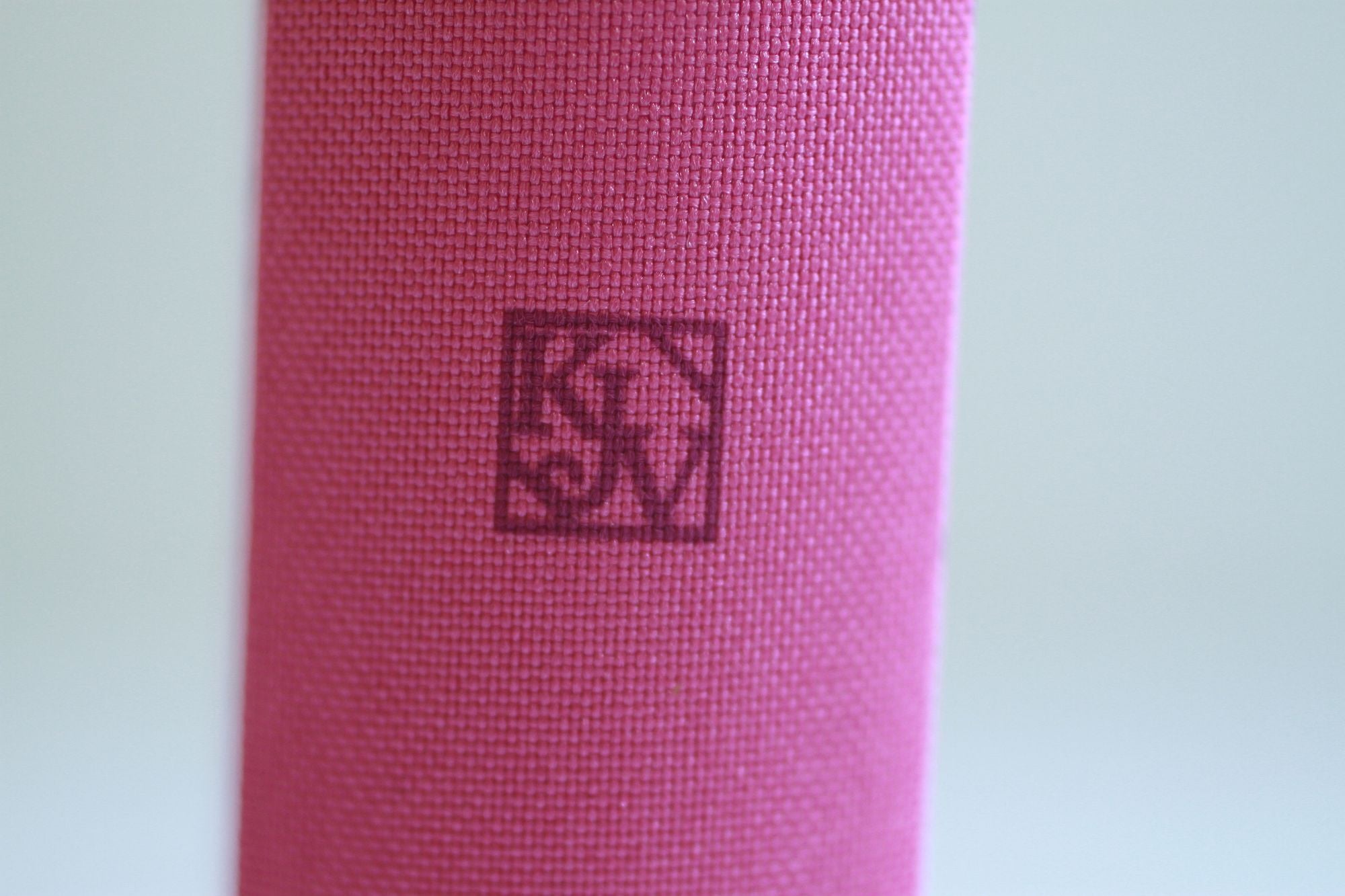 KJV Holy Bible, Giant Print Large Format, Hardcover pink floral design with cloth with Ribbon Marker, Red Letter, and Thumb Index