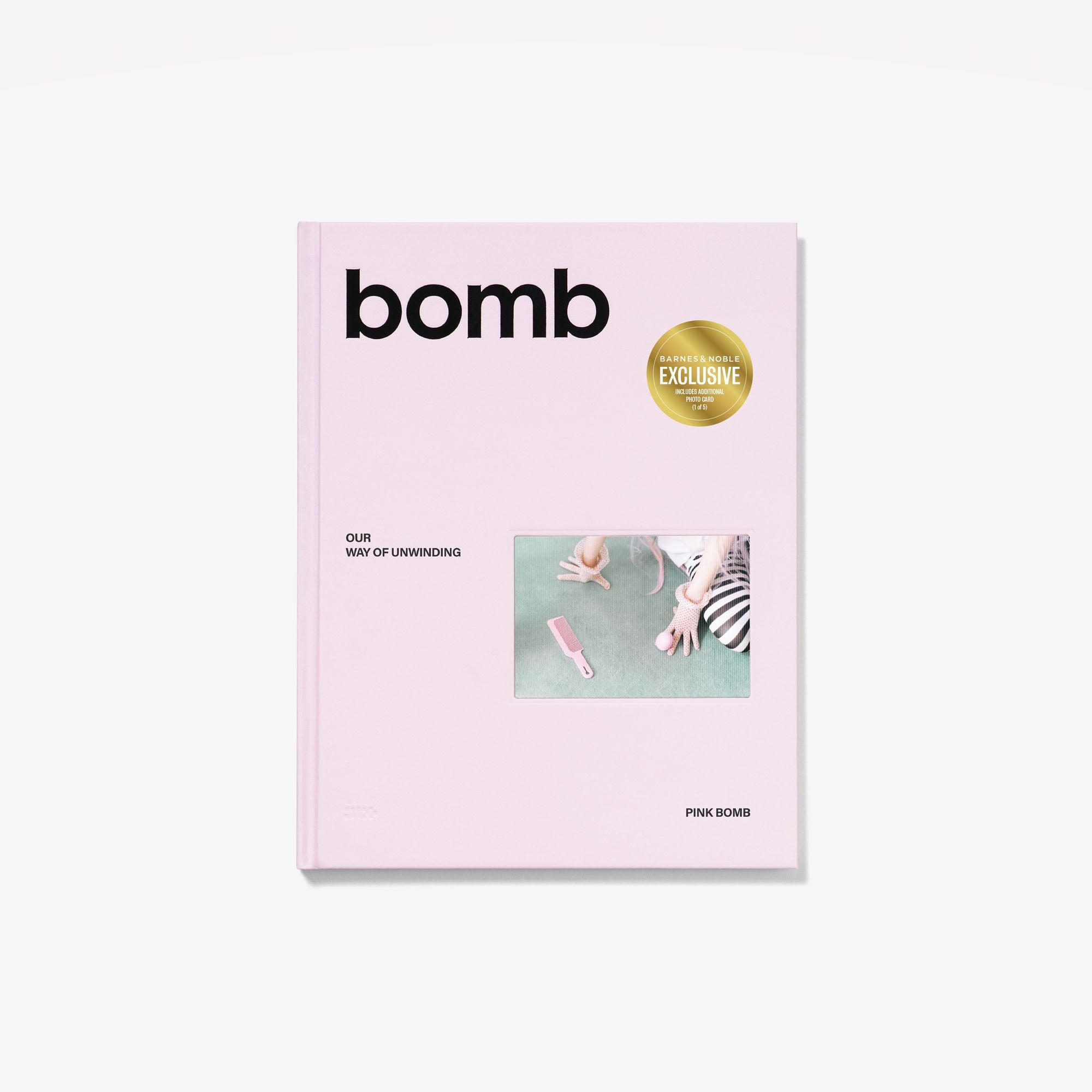 bomb [PINK BOMB Ver.] [Barnes & Noble Exclusive]