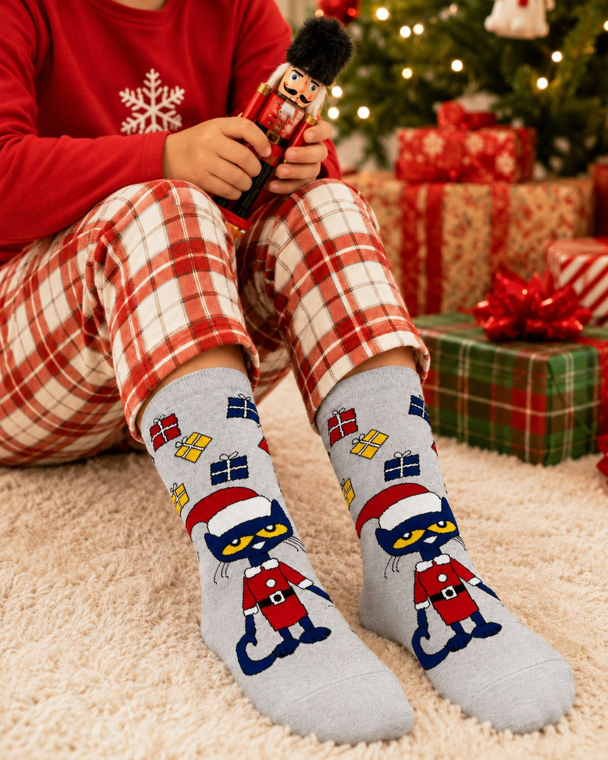 Pete the Cat Santa 2 Pair Kids Crew Sock Gift Set