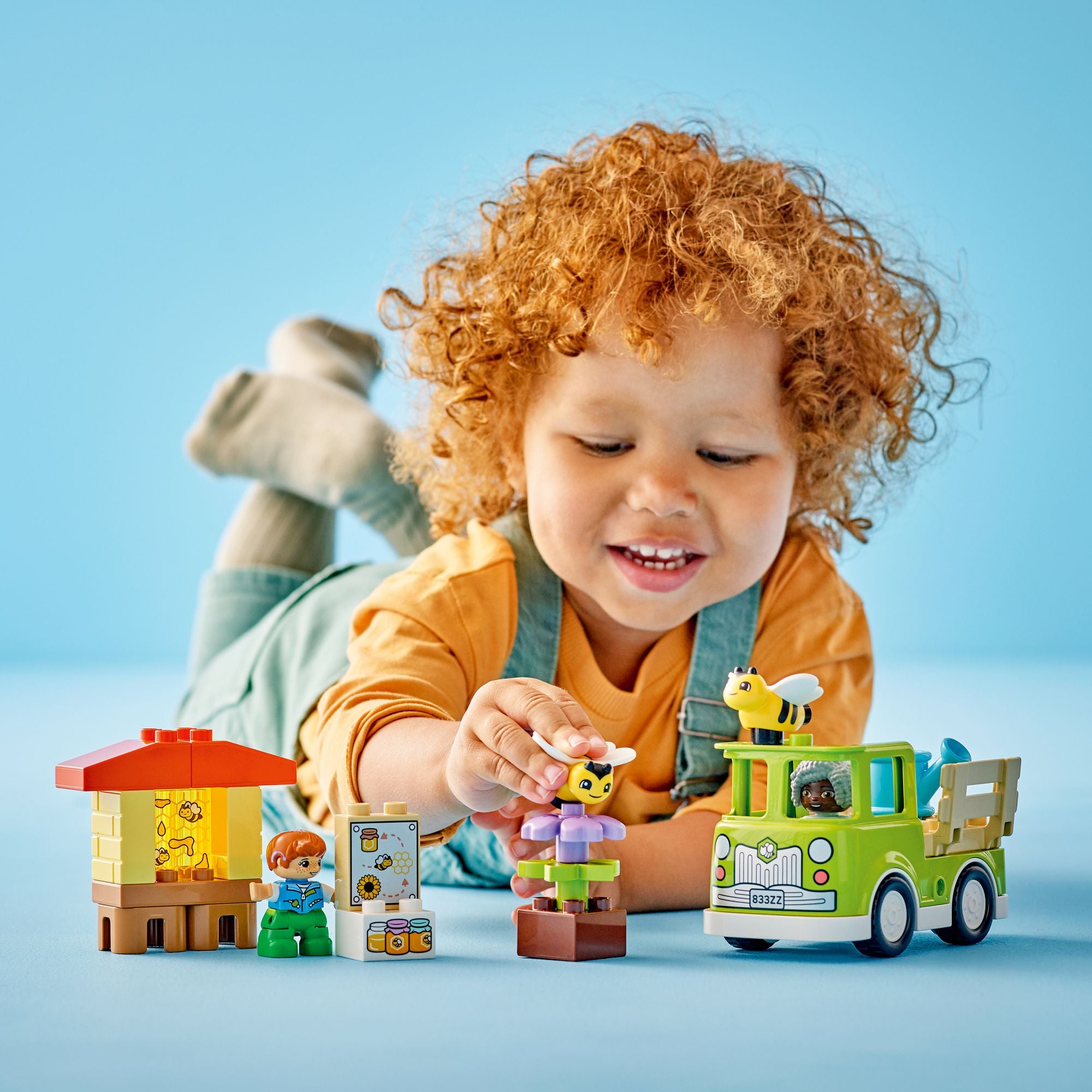 LEGO DUPLO Caring for Bees and Beehives 10419