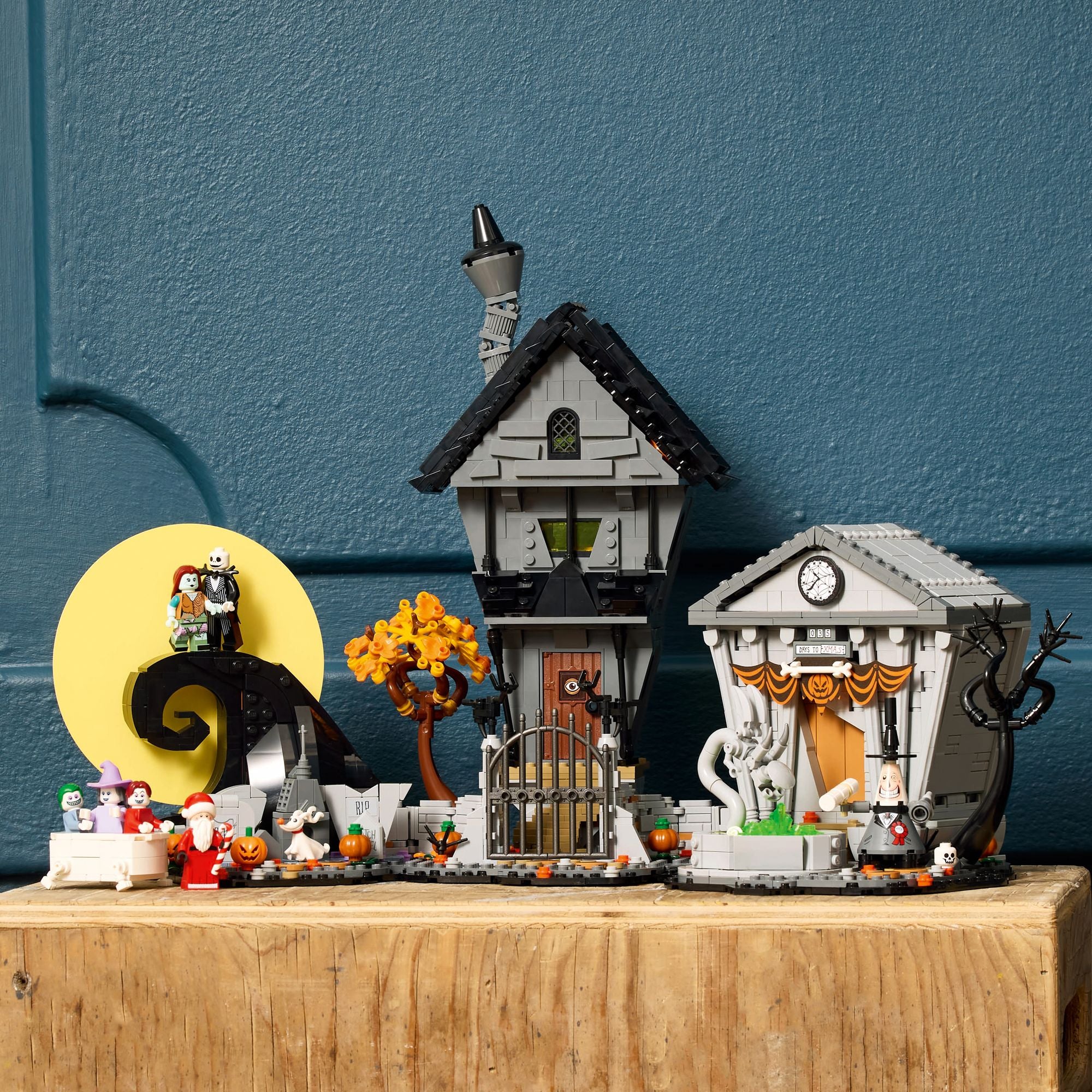 LEGO Ideas Disney Tim Burton's The Nightmare Before Christmas 21351