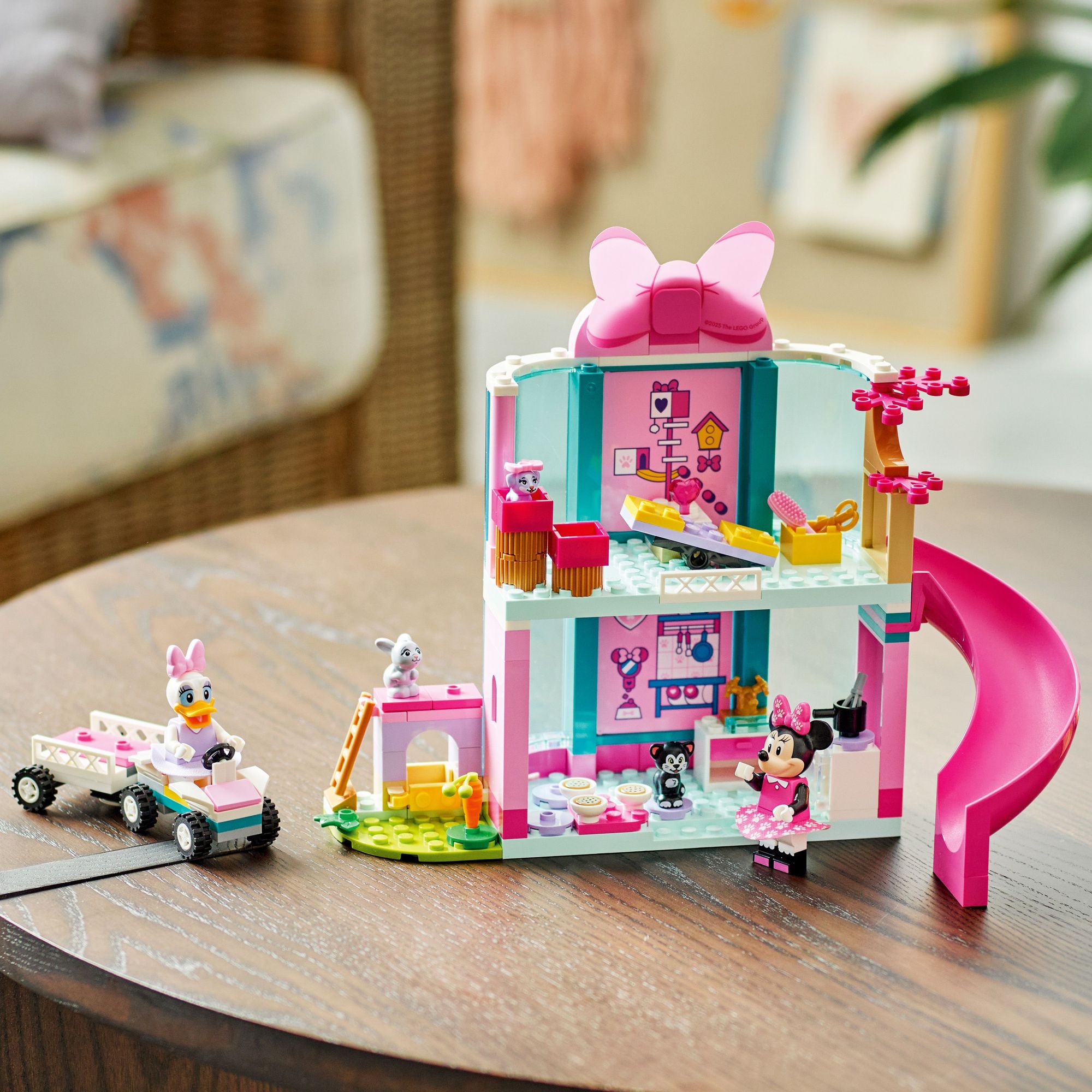 LEGO Disney Classic Minnie's Pet Hotel 43274